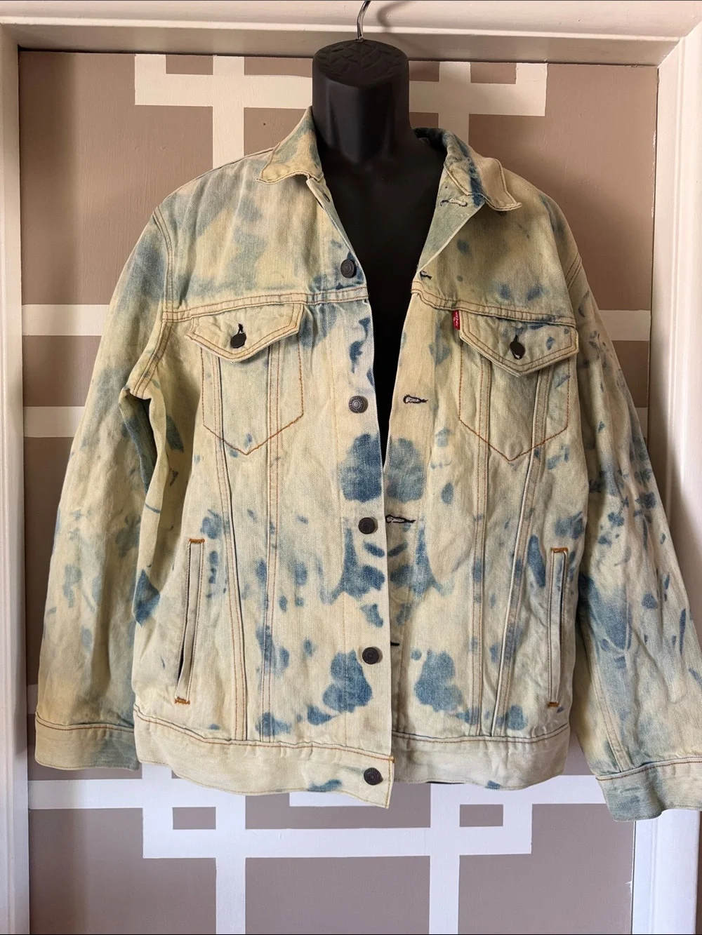 Levi's Vintage Men’s Type III Trucker Jacket in Tie-Dye/Acid Wash Finish, XL
